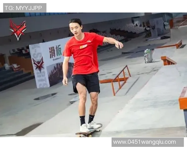 深圳极限运动队在世界滑板锦标赛中以96分稳居积分榜首位 深圳极限运动队在世界滑板锦标赛中以96分稳居积分榜首位